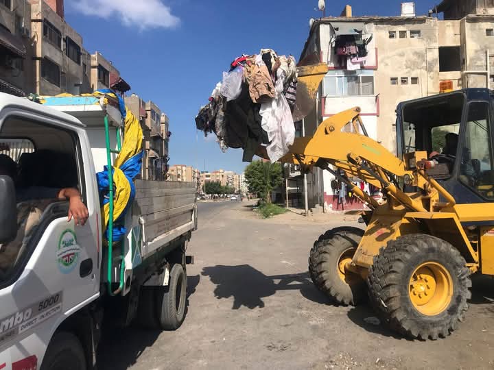 جهود متواصلة للارتقاء بمنظومة النظافة العامة بمناخ بورسعيد جهود متواصلة للارتقاء بمنظومة النظافة العامة بمناخ بورسعيد