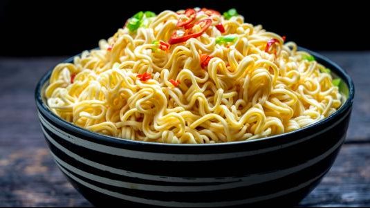 طريقة عمل النودلز الصيني