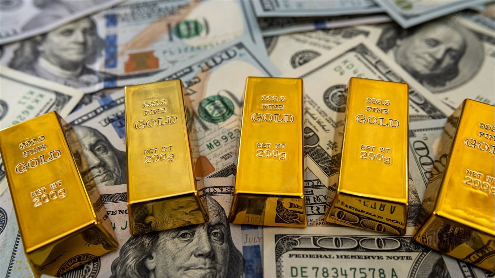 سعر الذهب عيار 21 الآن والدولار في مصر الأربعاء 2 يوليو 2025