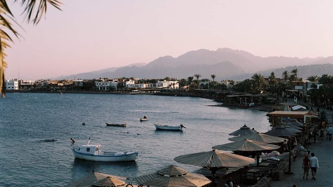 طقس دافئ بشرم الشيخ