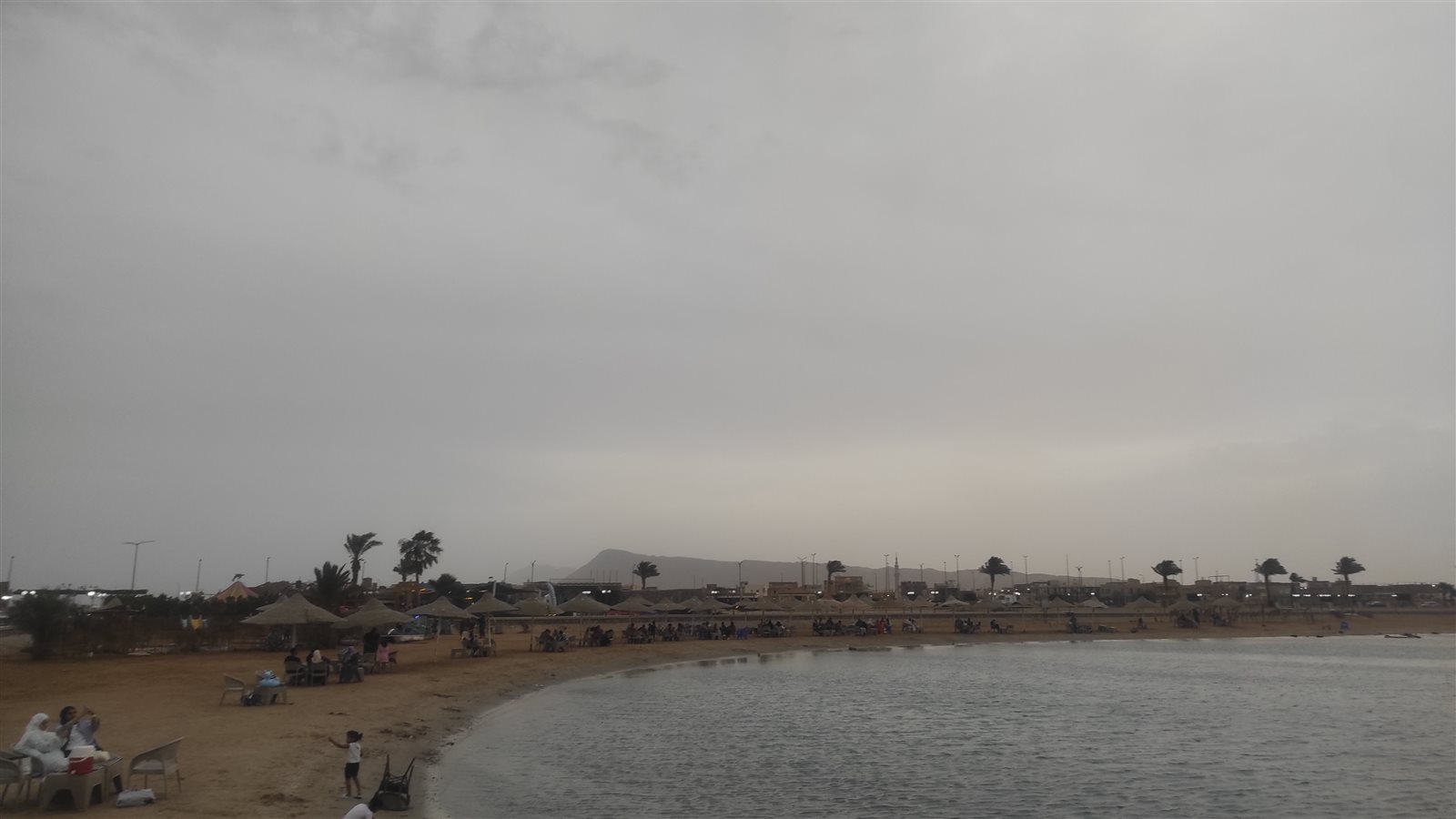 غيوم ورياح علي شواطئ جنوب سيناء