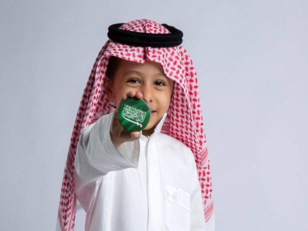 كيف تعدي هدايا مع طفلك بمناسبة اليوم الوطني السعودي؟