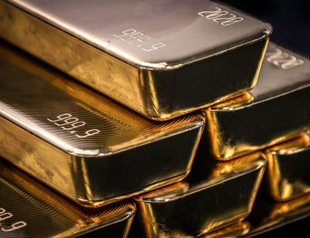 سعر الذهب عيار 21 الآن بدون مصنعية الاثنين 14 يوليو