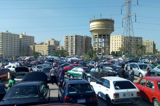 سوق السيارات المستعملة بمدينة نصر