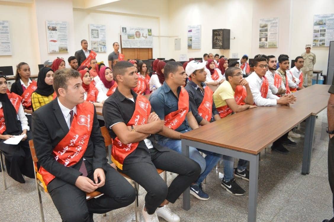 طلاب جامعة حلوان في زيارة للكلية الفنية العسكرية