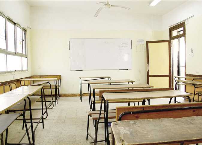  حقيقة تعليق الدراسة بمدارس القاهرة 