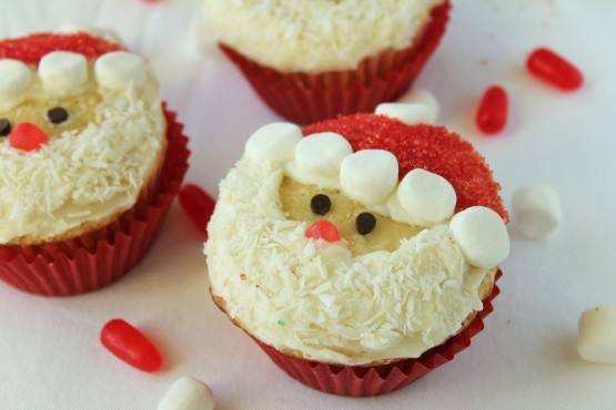 كب كيك بابا نويل