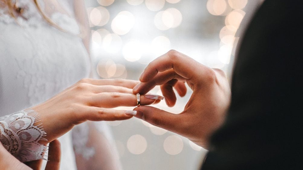 الحكمة من تعدد الزوجات للرجل