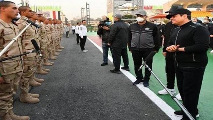 الرئيس السيسي بالكلية الحربية