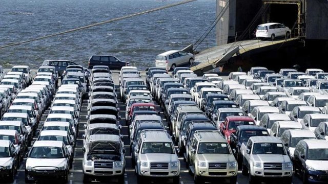 استيراد سيارات 