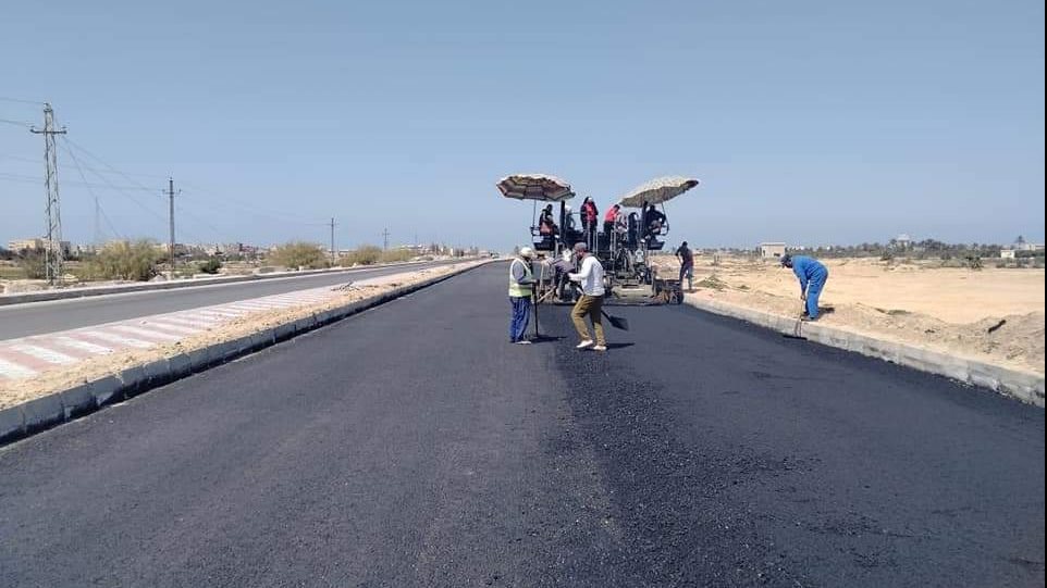 اعمال تطوير المحور الساحلي بالعريش
