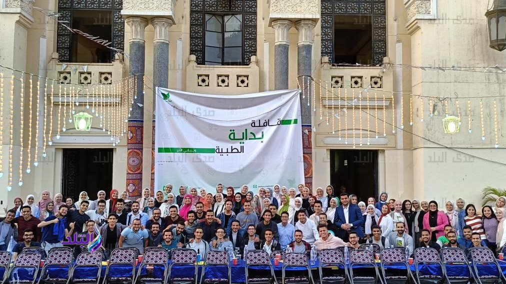 قافلة "بداية" بطب عين شمس تنظم حفل إفطار جماعيا