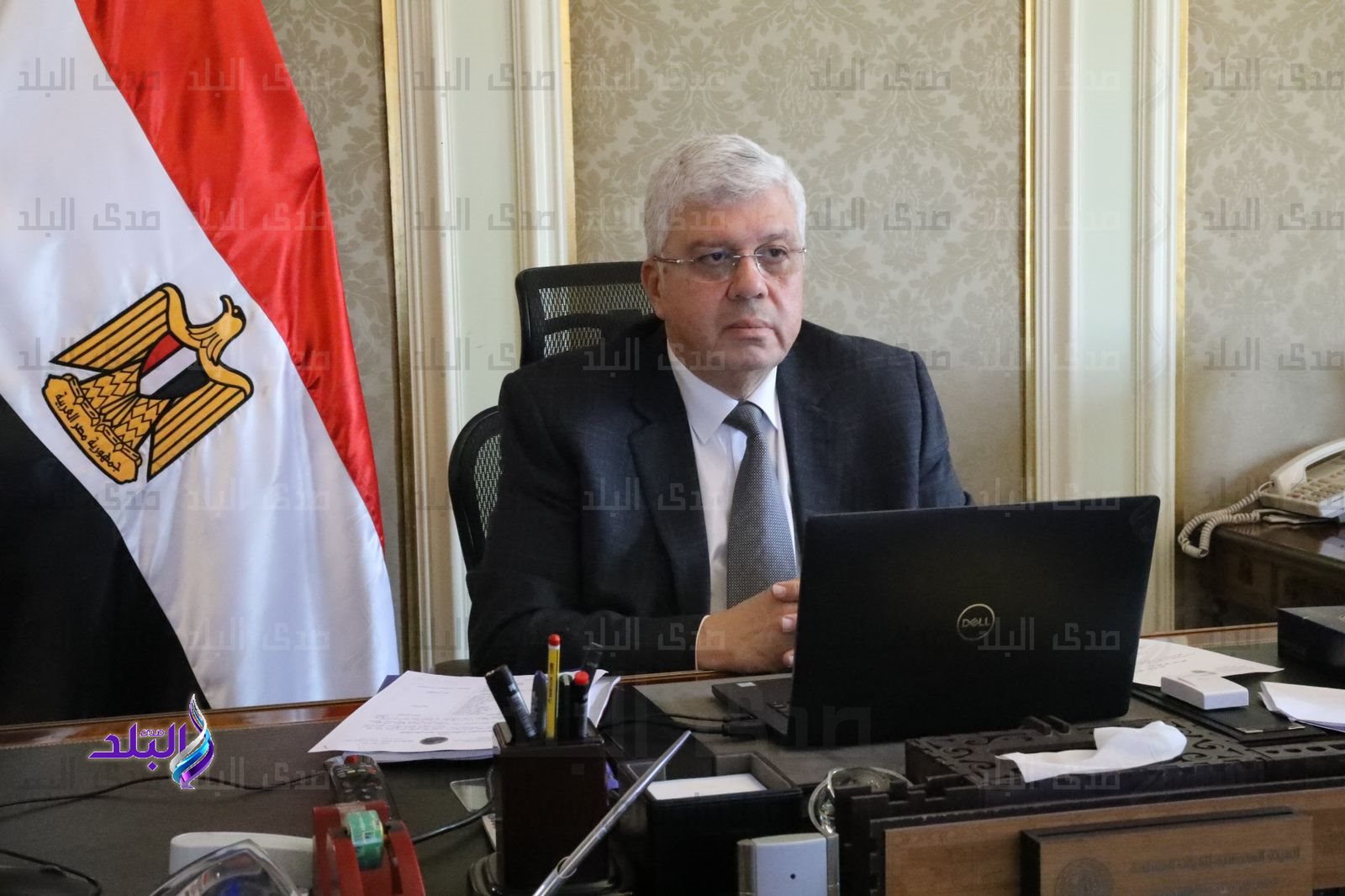 وزير التعليم العالي يرأس اجتماع المعهد القومي للبحوث الفلكية والجيوفيزيقية