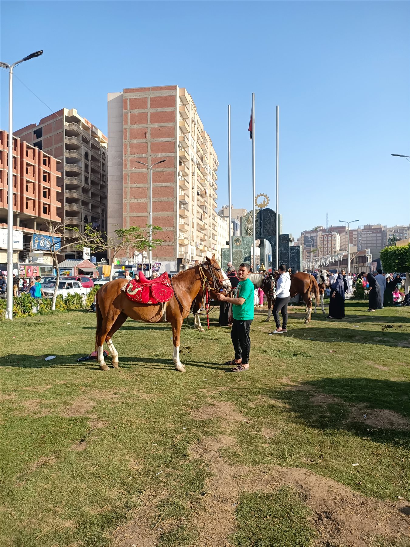 ركوب الخيل احتفالا بعيد الفطر المبارك 