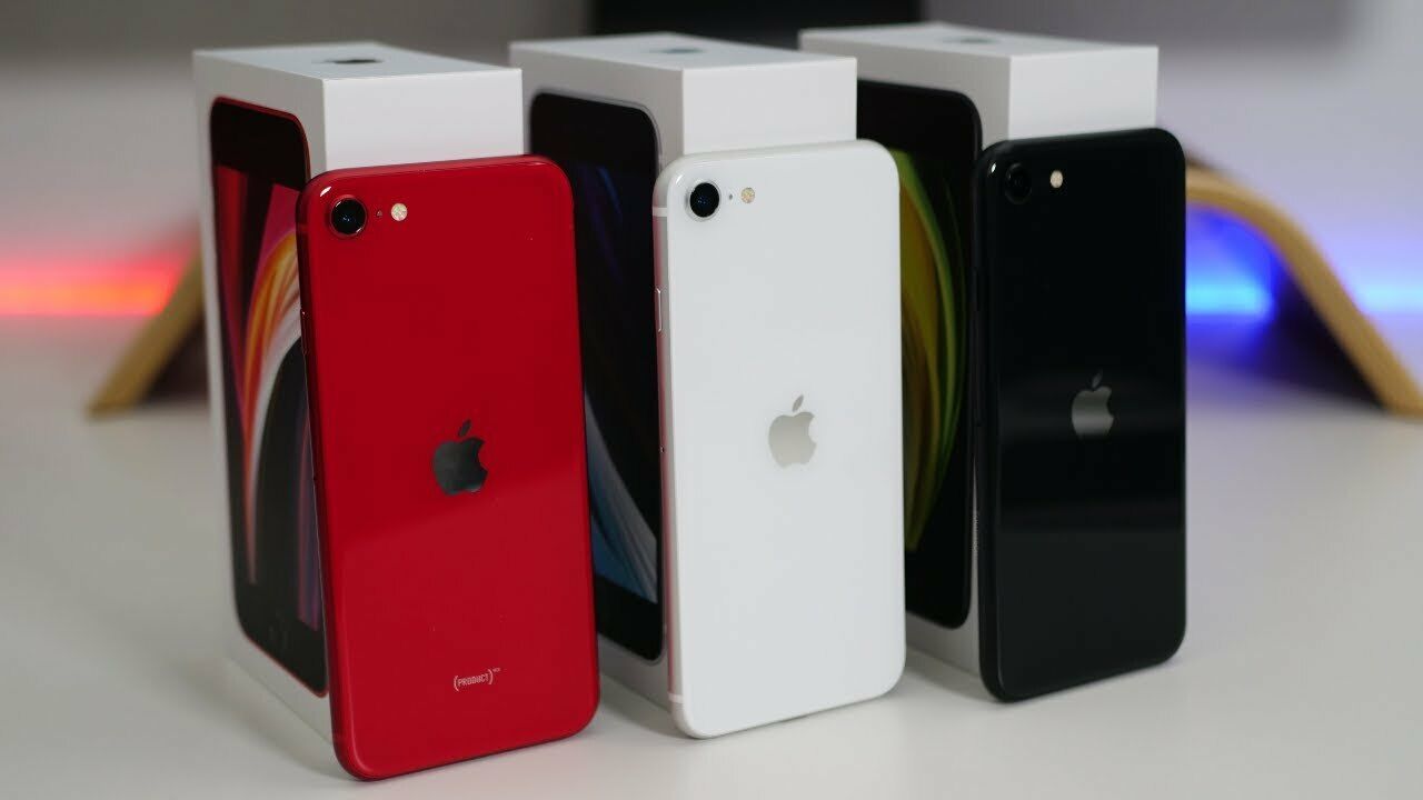 العيد فرحة..عرض على موبايل iPhone SE النهاردة فقط بسعر 4500 