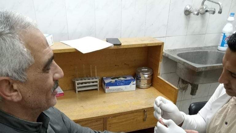 توقيع الكشف الطبي على المرضى بالمنيا 