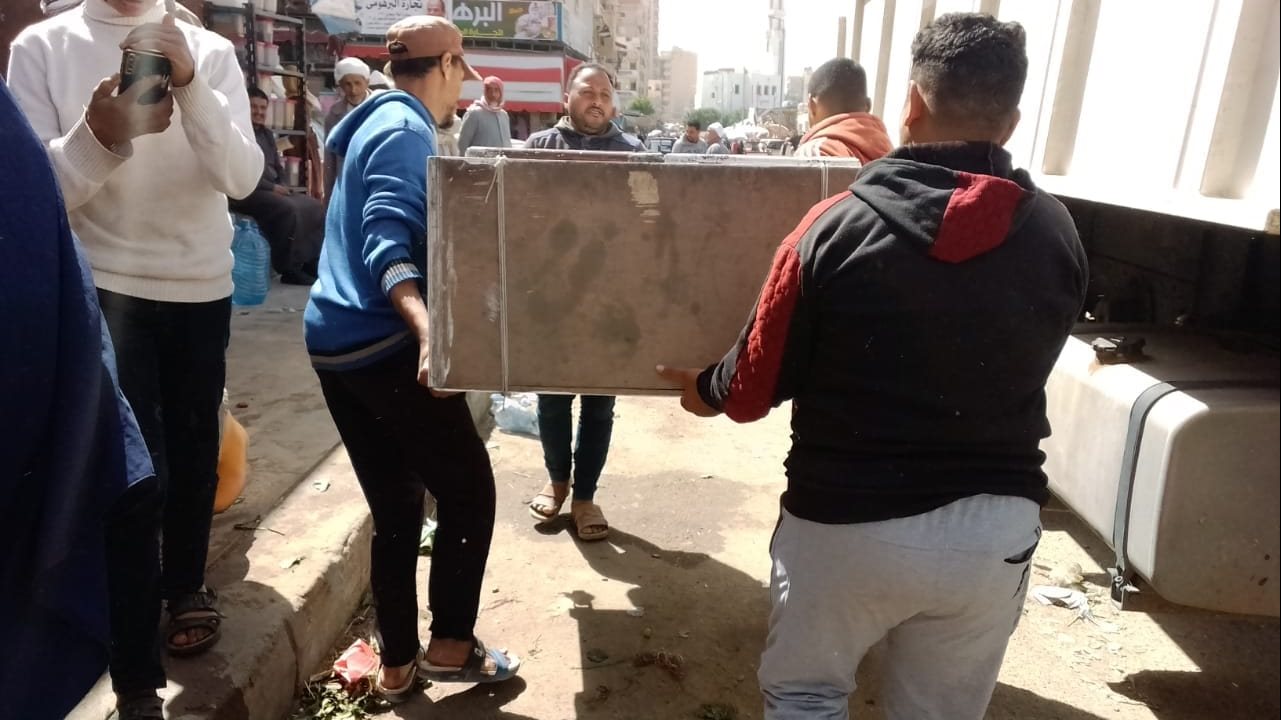 حملات لرفع الاشغالات بمطروح