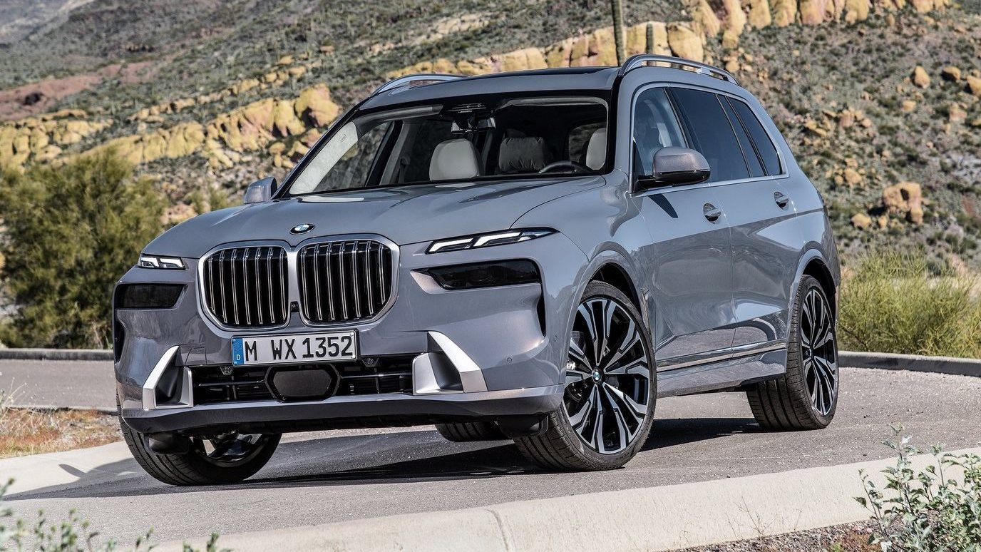  BMW X7 موديل 2023 