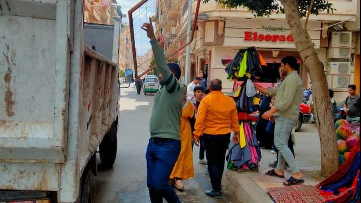 رفع الإشغالات بالبحيرة 
