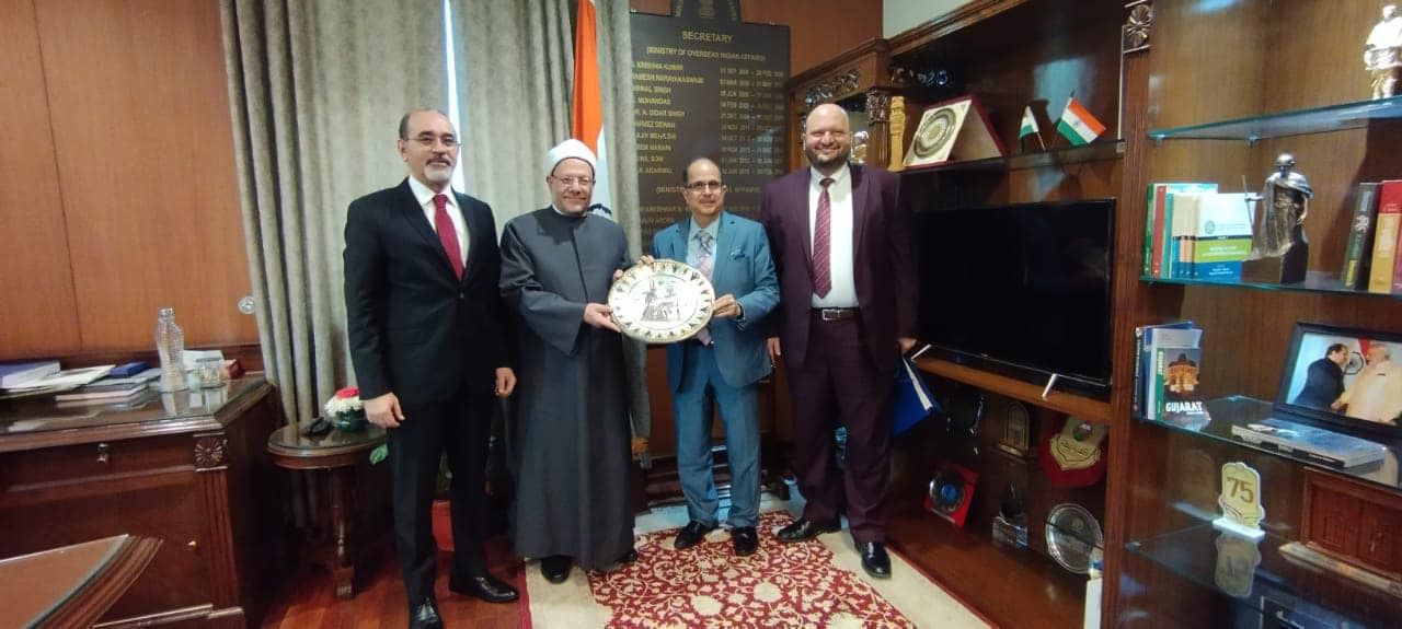 مفتي الجمهورية يلتقي مساعد وزير الخارجية الهندي