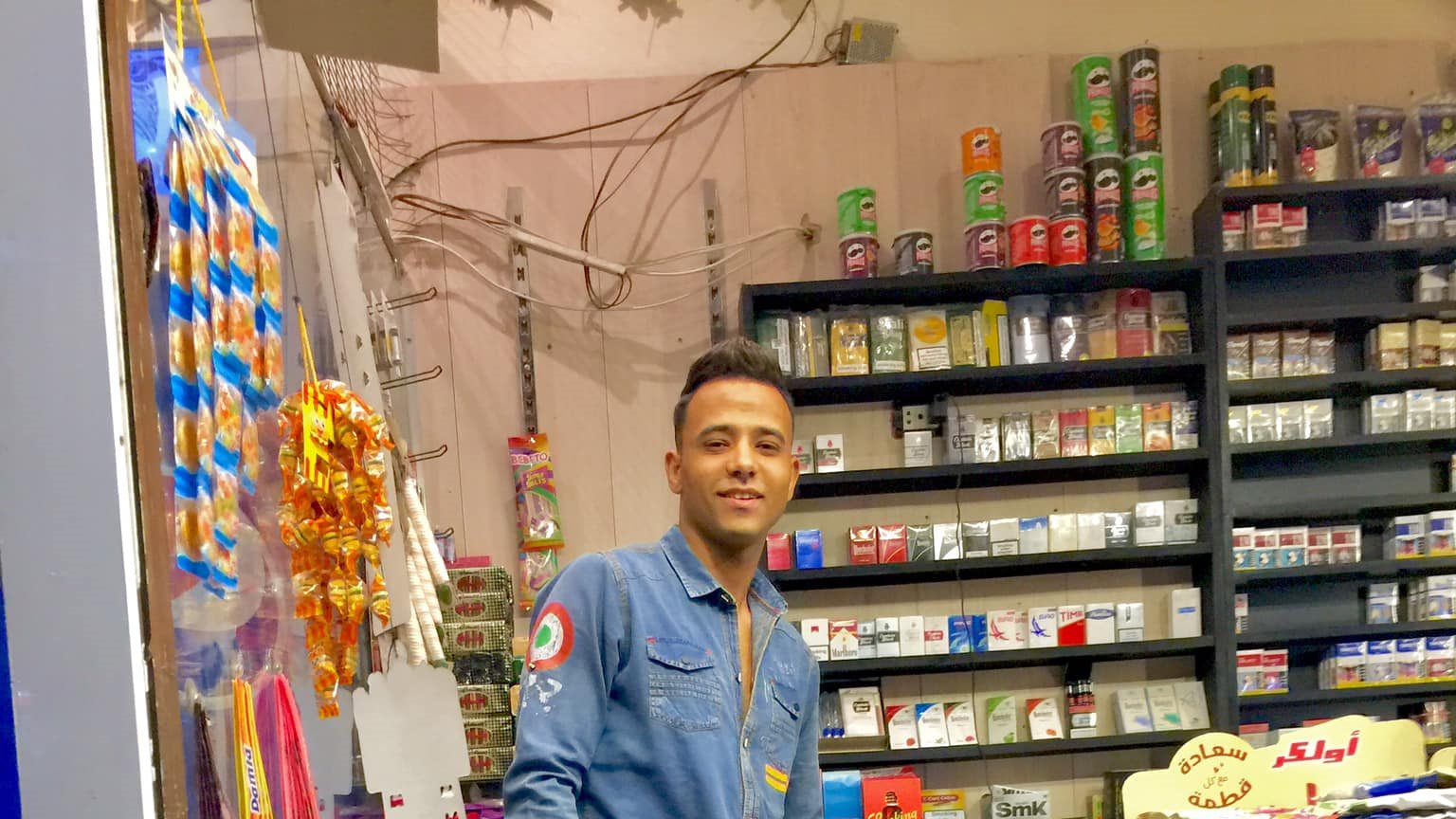 محمد . أ يبحث عن اسرته منذ 21 عاما