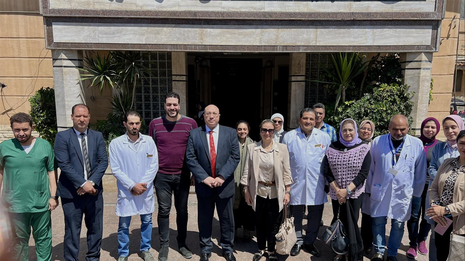 وكيل وزارة الصحة في زيارة لمستشفى كرموز 