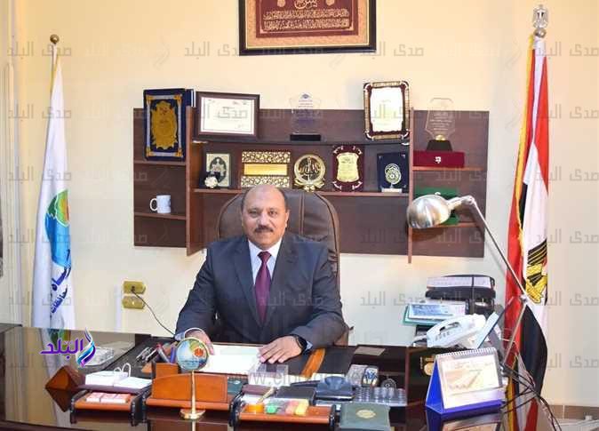 رئيس مياه القناة 