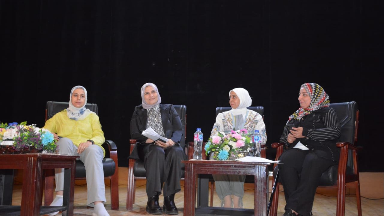 فعاليات أسبوع العلم والمؤتمر السنوي لكلية بنات عين شمس