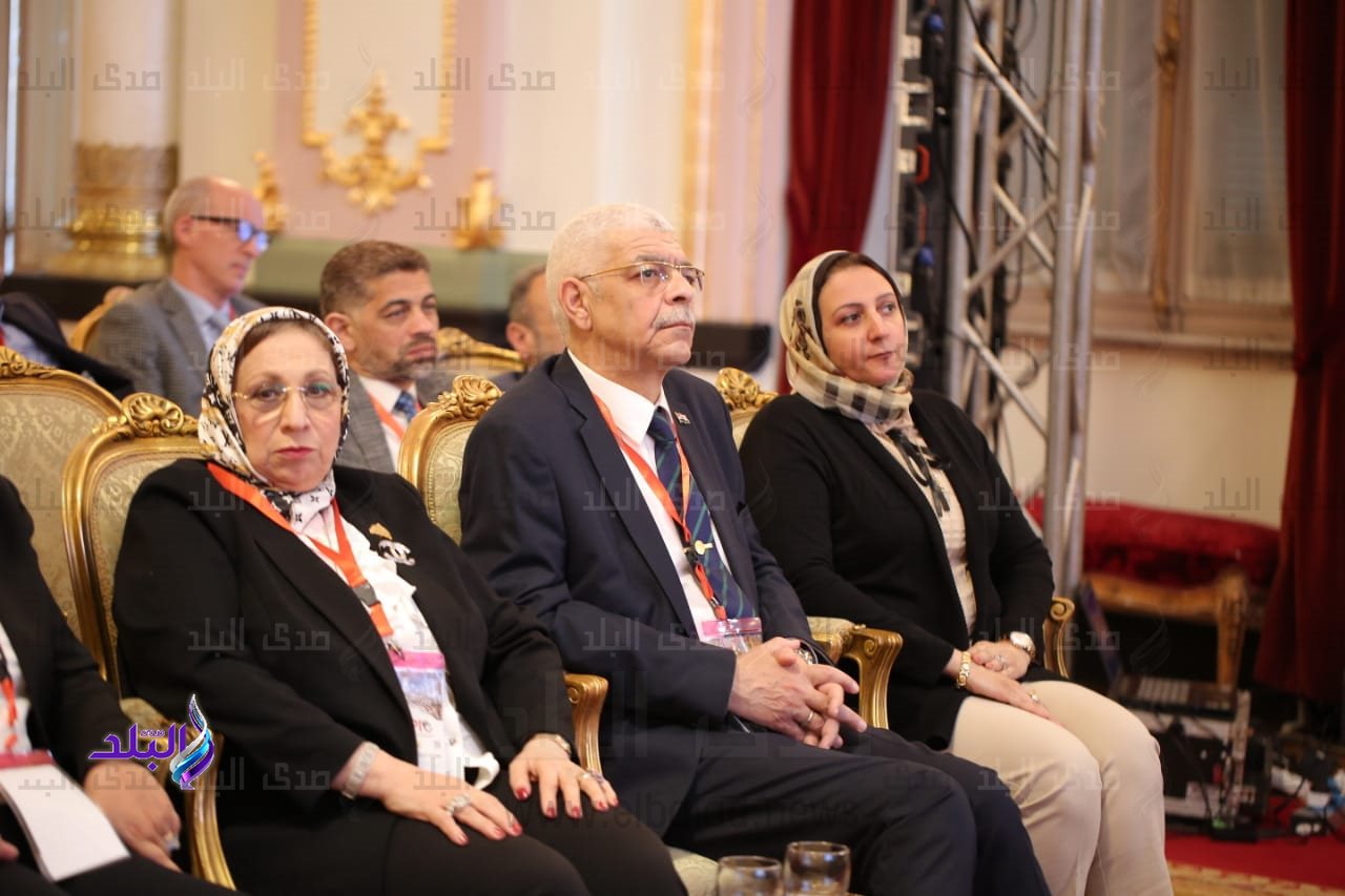 جامعة عين شمس 3