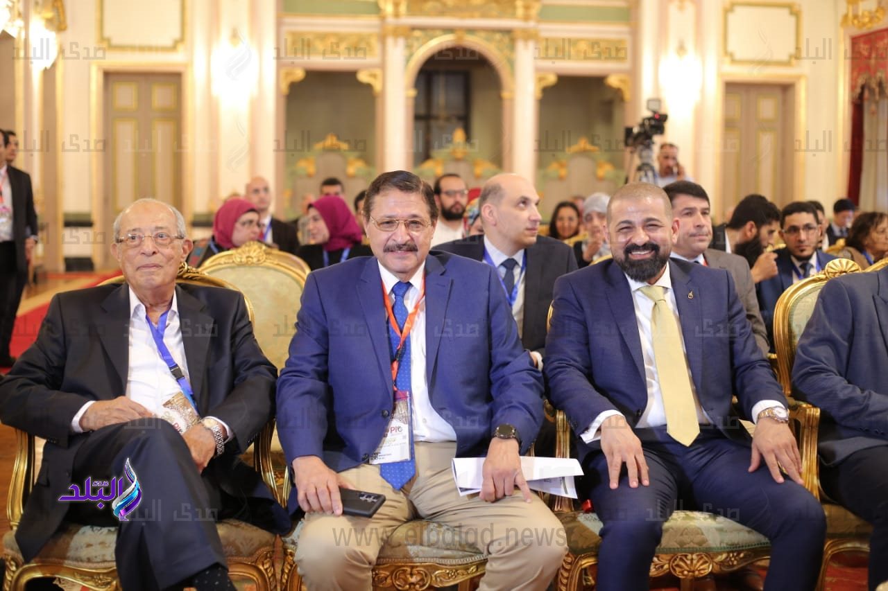 جامعة عين شمس 1