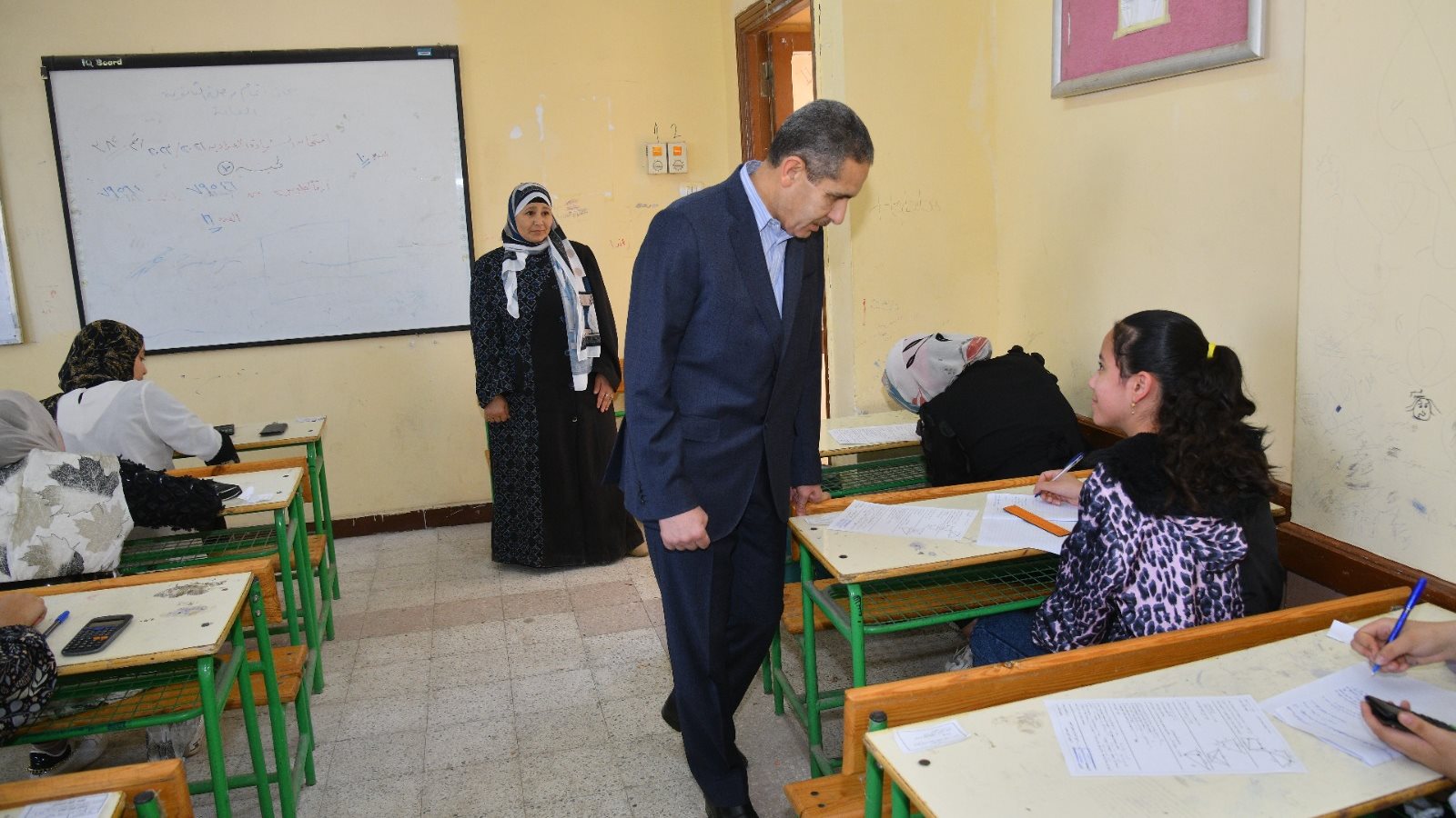 محافظ الغربية 