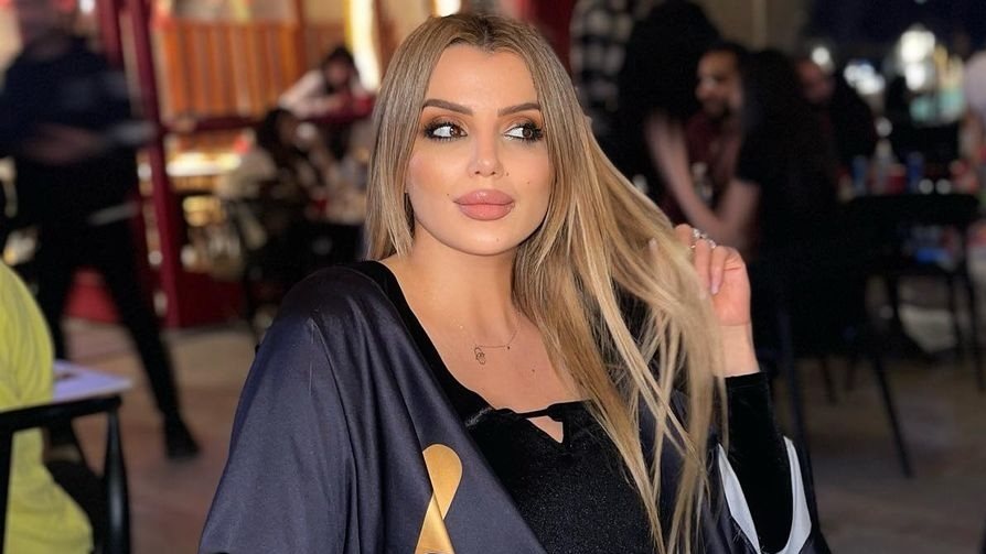 ميرڤا النقاز