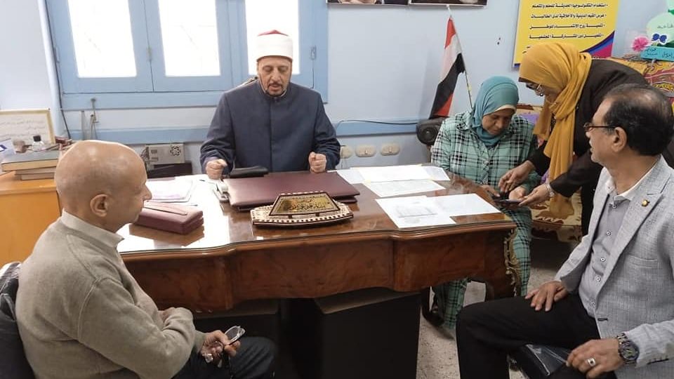 رئيس منطقة أزهر الإسكندرية يتابع أعمال الامتحانات