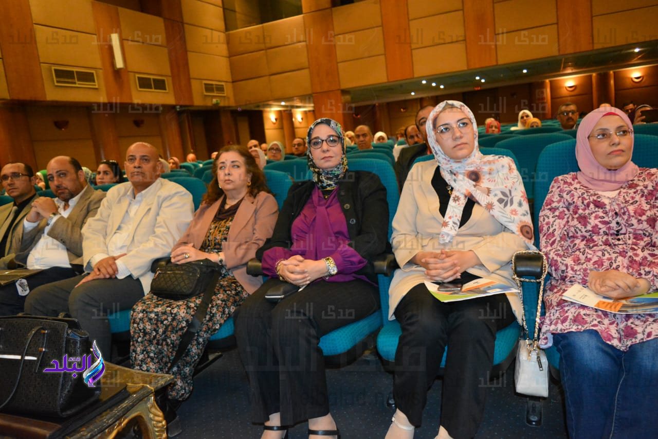 فعاليات ملتقى دور الاستشعار من البعد في مراقبة وحماية النظم البيئية ودعم صناعة القرار البيئي والتنموي1