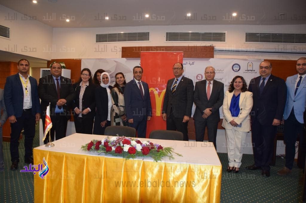 ملتقى التوظيف بكلية السياحة والفنادق جامعة حلوان13