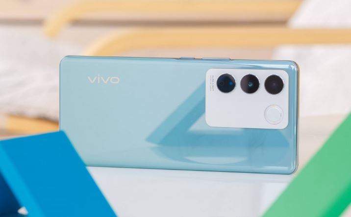 Vivo V27