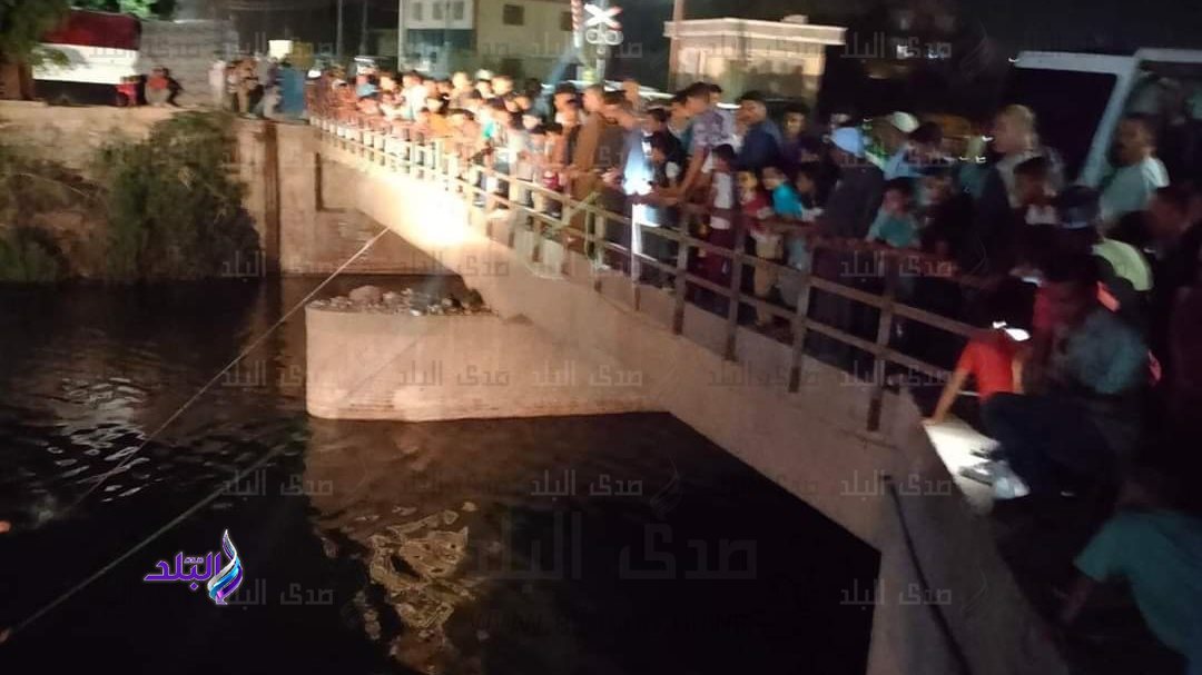 إنقلاب سيارة بأسيوط 