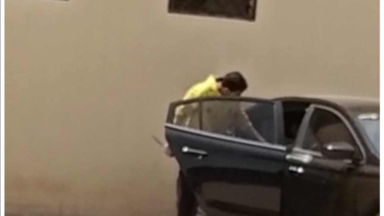 مقطع من الفيديو