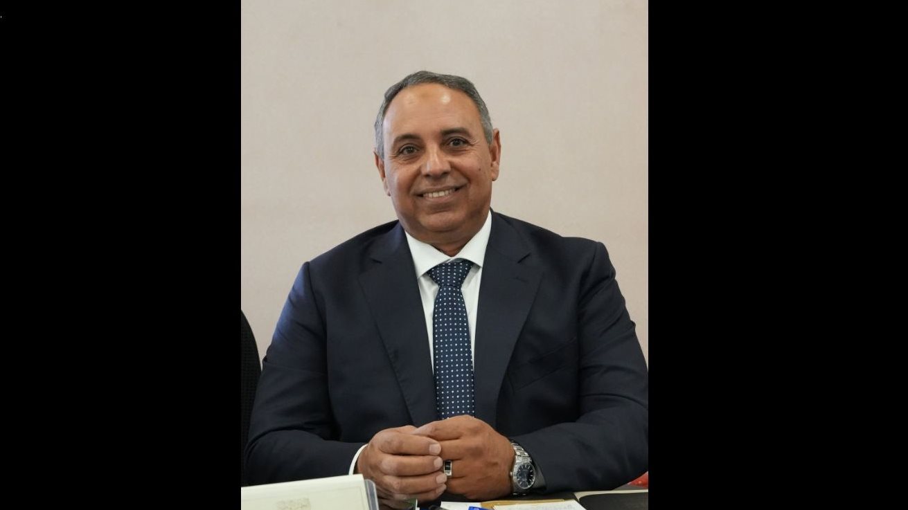 النائب تيسير مطر