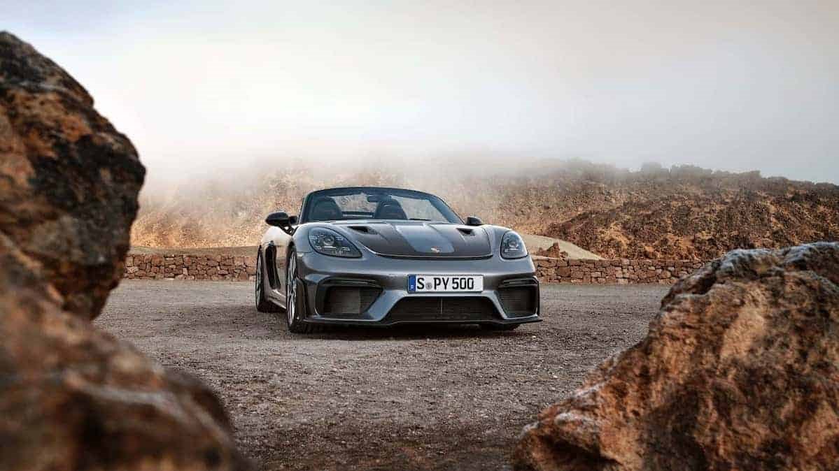بورشه 718 سبايدر RS  الجديدة 2024