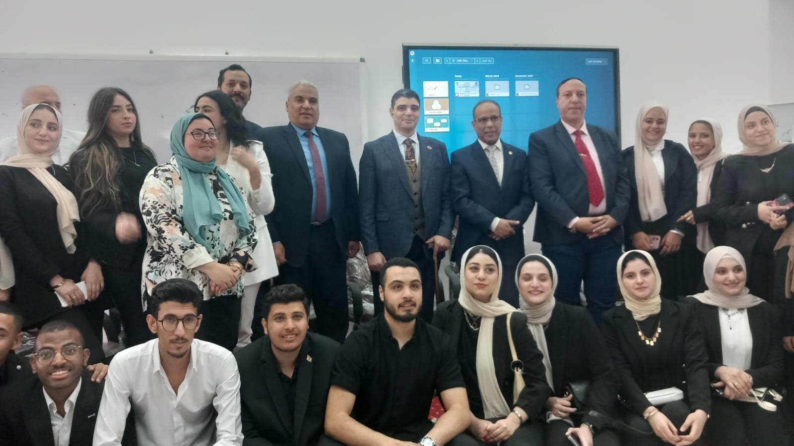 خلال الفاعلية 