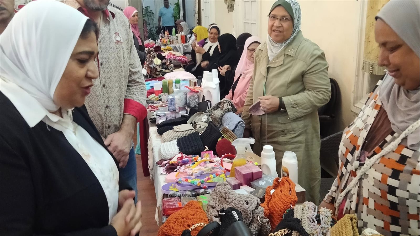 افتتاح معرض للصناعات اليدوية والتراثية بالإسكندرية