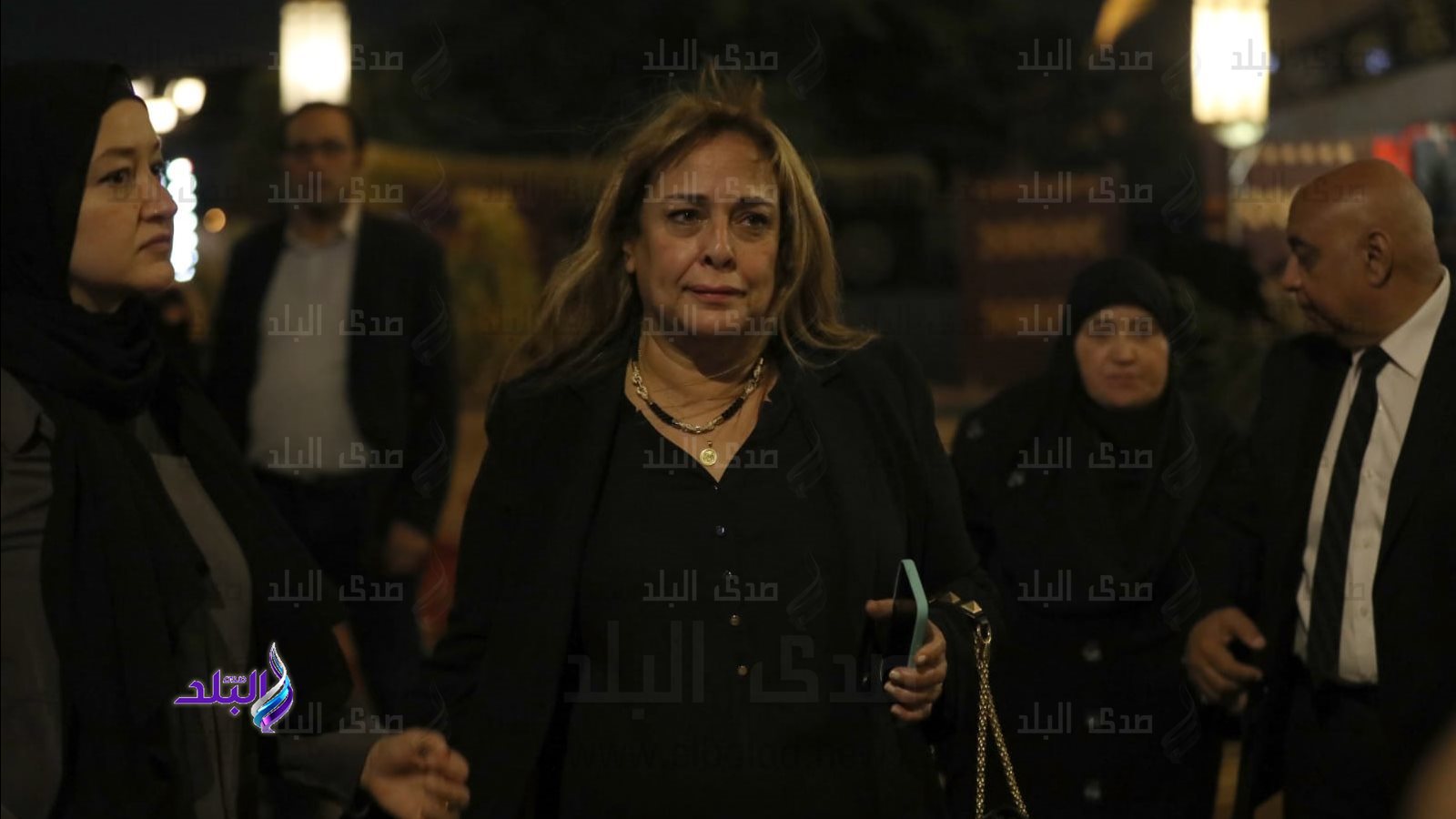 إلهام أبو الفتح تشارك في عزاء أحمد أبو العينين