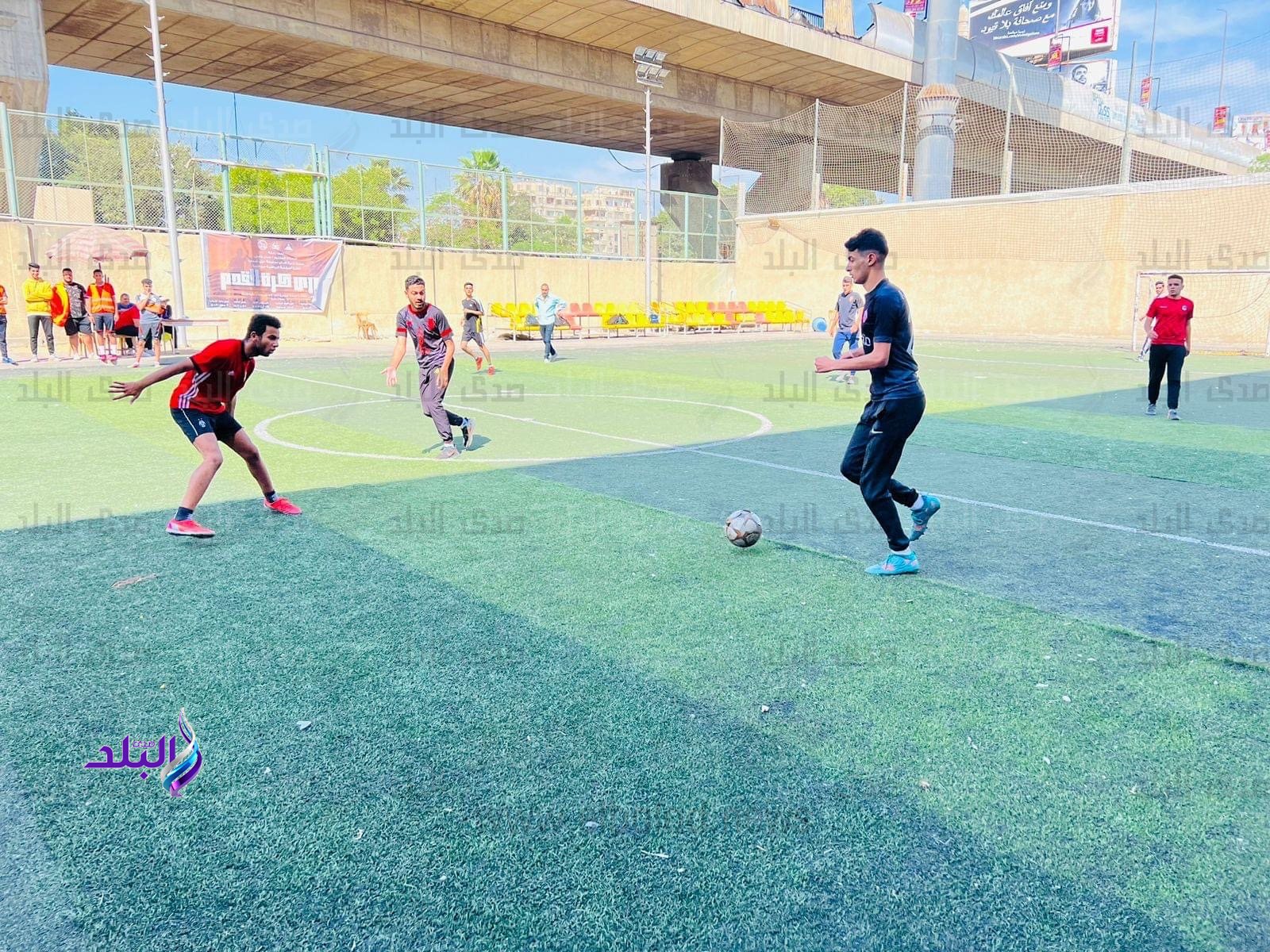 كلية الآداب جامعة عين شمس