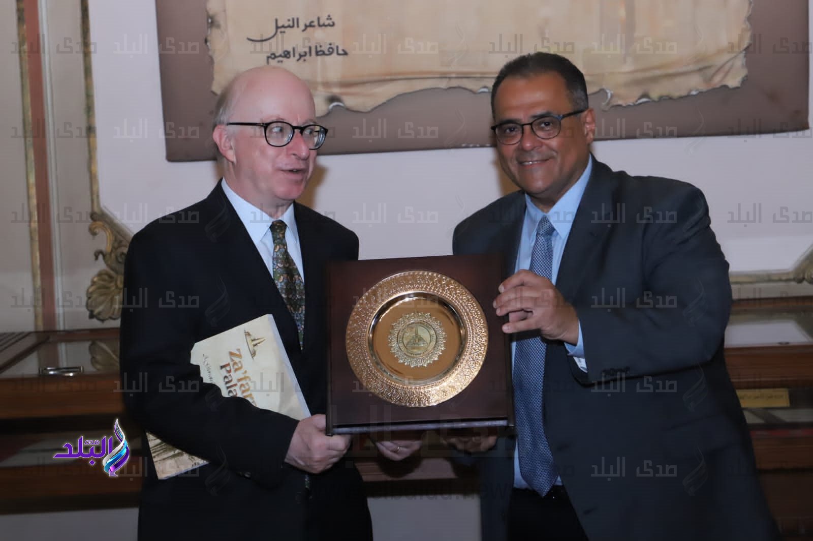 نائب رئيس جامعة عين شمس يستقبل سفير البرتغال والملحق الثقافي2