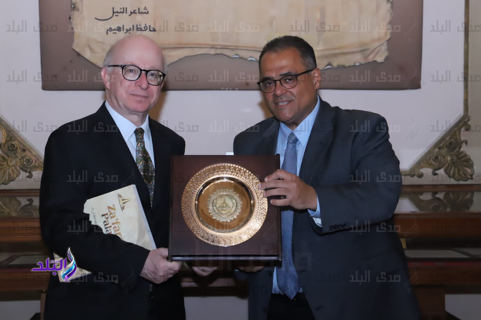 نائب رئيس جامعة عين شمس يستقبل سفير البرتغال والملحق الثقافي