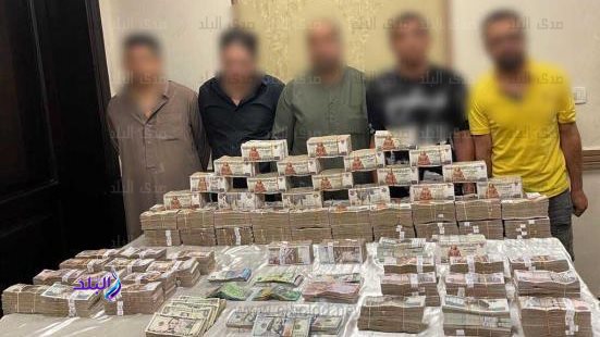 المتهمون 