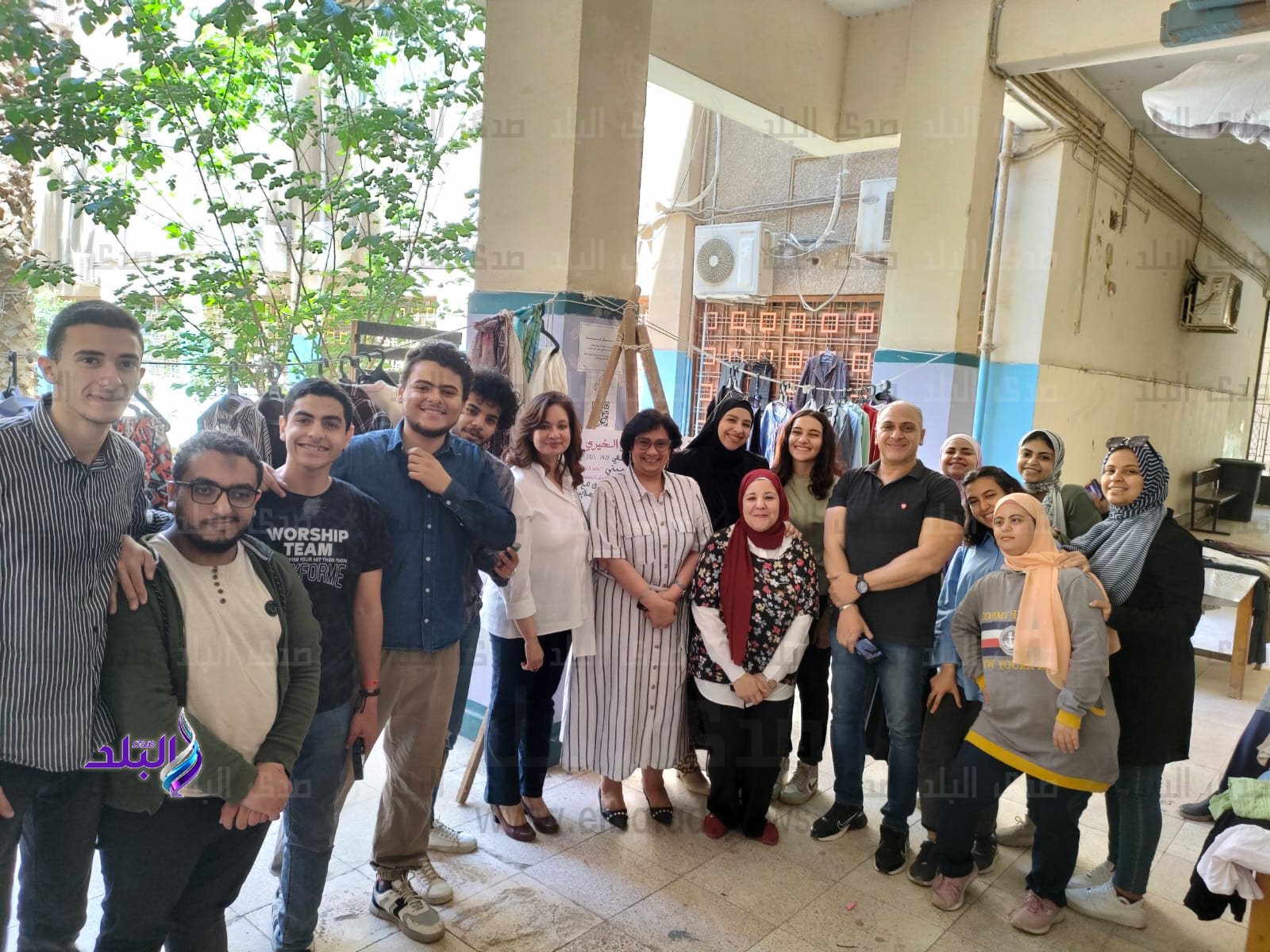 معرض خيري تحت شعار خير يعم يساند الكل بكلية الآداب جامعة حلوان3