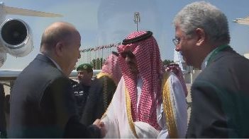 وصول رئيس الوزراء الجزائري