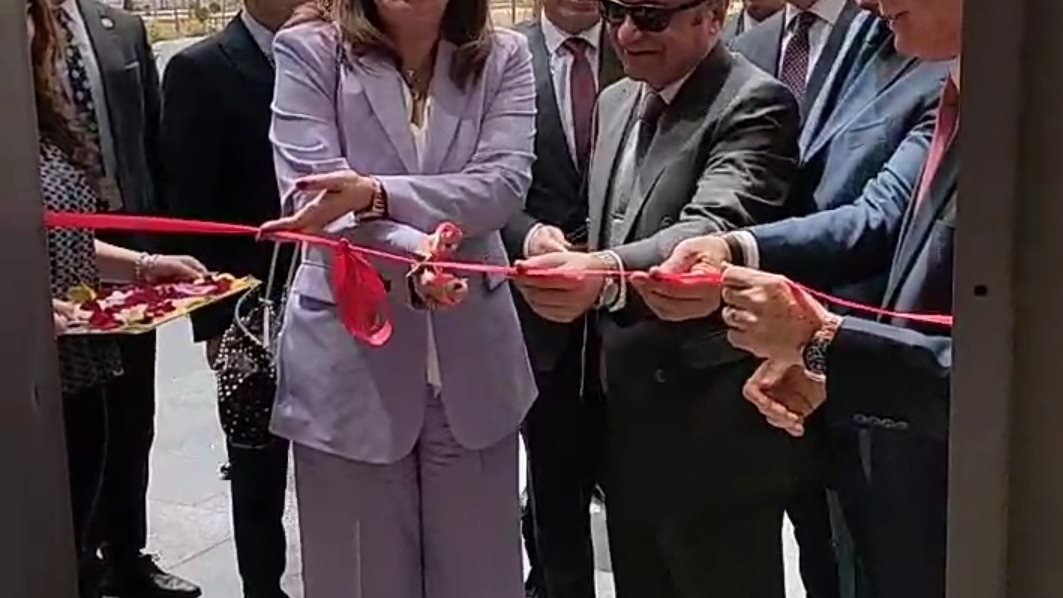 محافظ جنوب سيناء برفقة الوزراء 